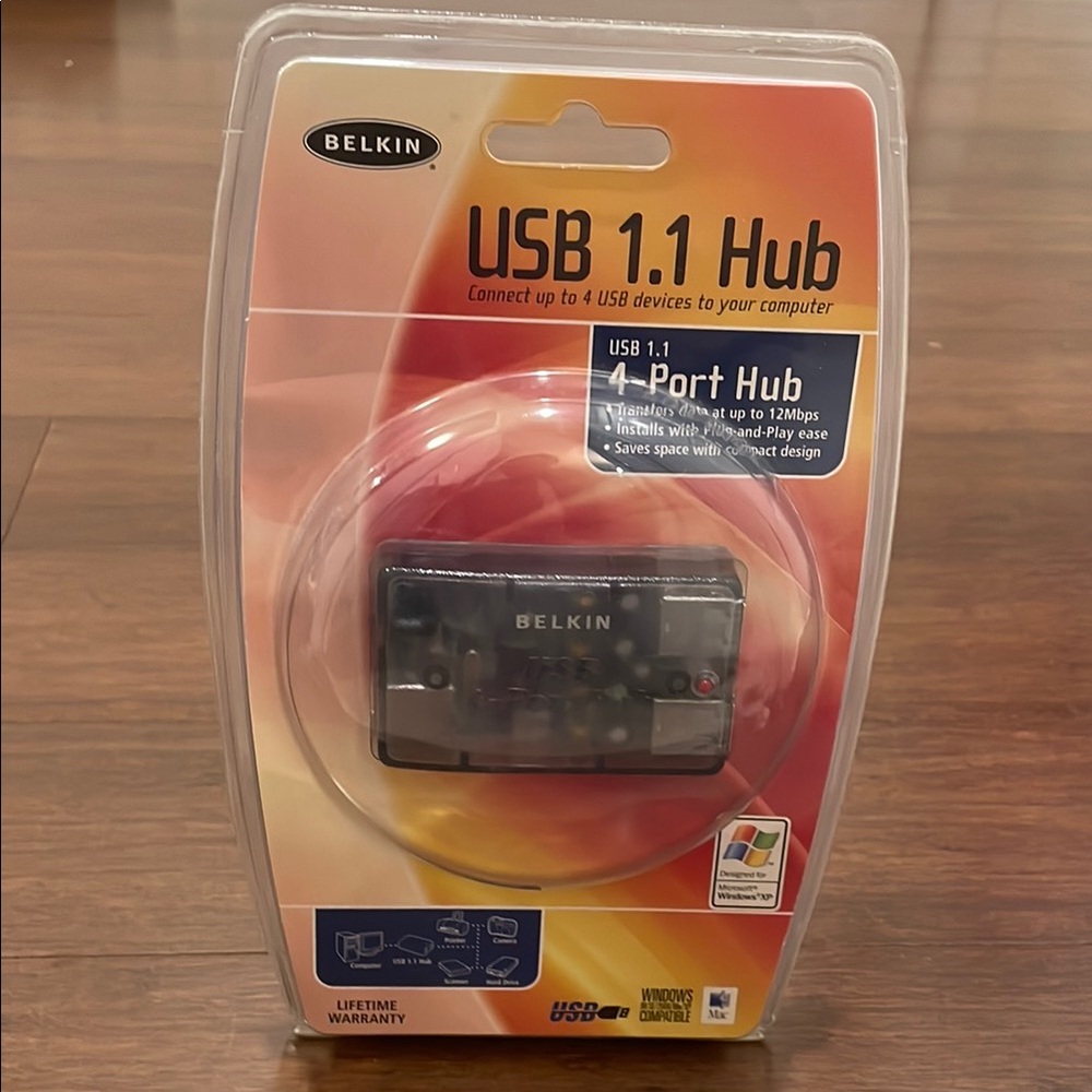 Belkin Gray USB 1.1 4-Port Hub